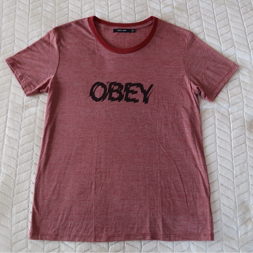 Obey soft and comfy shirt